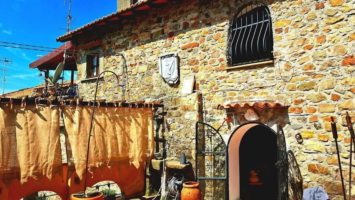 فيلا Un Piccolo Castello Medioevale Vicino 5 Terre Giucano فيلة